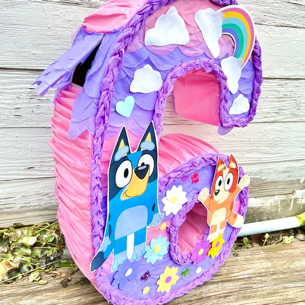 Bluey Number Six Piñata